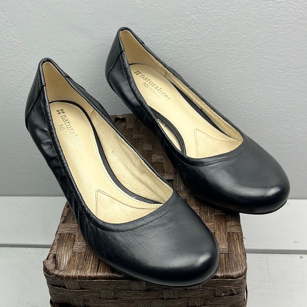 Naturalizer Stargaze Women's Black Leather Platform Heels Slip On Shoes Size 6.5